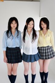 [Bomb.TV] Październik 2011 r. Wydanie Rena Hirose, Yui Ito, Haruka Ando