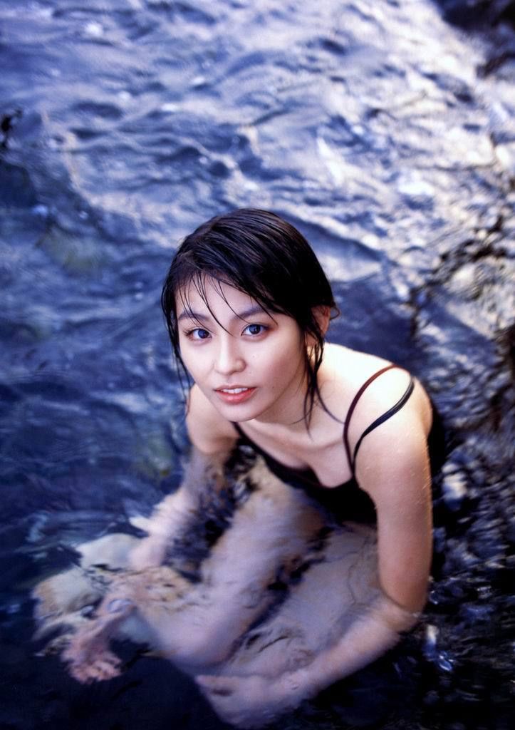 Yuika Motokariya Page 15 No.425727