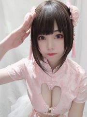 【コスプレ写真】かわいいミスシスターハニージューシーキャットキウ-チャイニーズニアン（自分撮り）