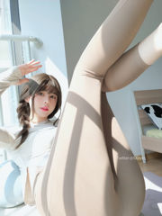 [Welfare COS] Cute girl eye sauce big devil w - yoga kleding