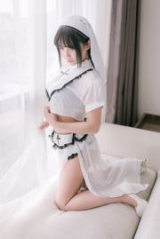 COSER พา Mo Ziaa "Pure White Nun" ออกไป [COSPLAY Beauty]